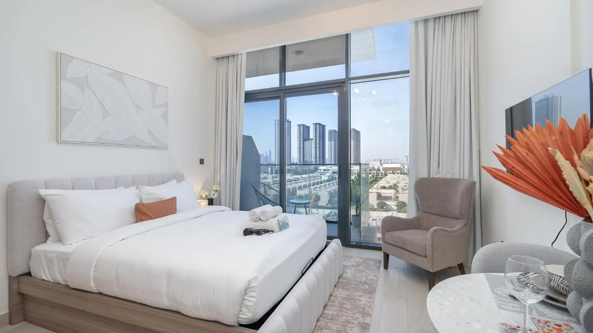 Apartment Modern Sophistication - A Dream Studio Dubai